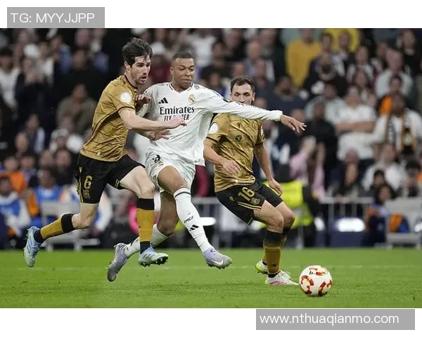 欧联杯惊天冷门皇马与尤文图斯战成平局绝杀时刻震撼全场