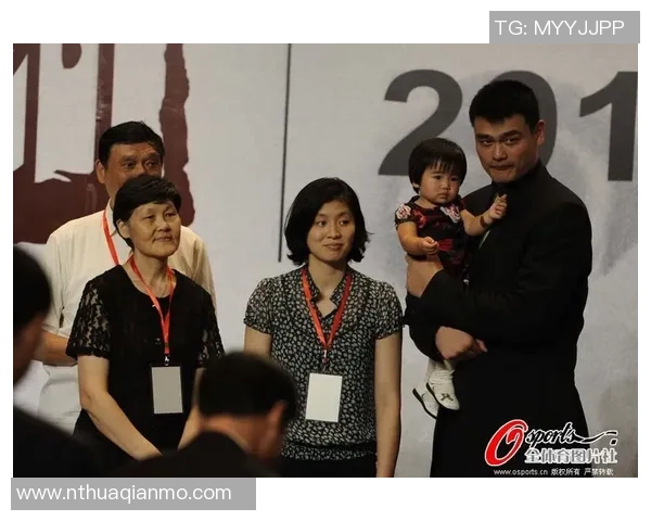 姚明女儿现身何处引发关注网友纷纷猜测她的生活动态与成长故事