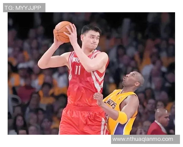 姚明在2008年12月的辉煌时刻与篮球生涯的传奇回顾