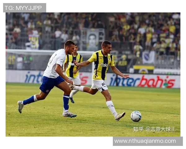 国王杯激战:多特蒙德与本菲卡战成平局全场沸腾的瞬间回顾 国王杯激战:多特蒙德与本菲卡战成平局全场沸腾的瞬间回顾