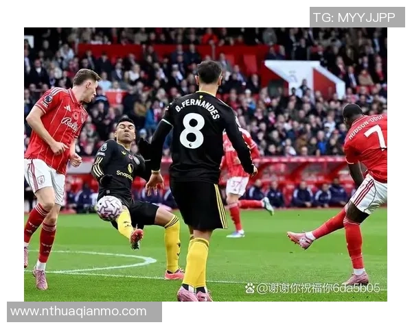 英超激战巴萨逆转曼联6-2战术解析引发全场狂欢 英超激战巴萨逆转曼联6-2战术解析引发全场狂欢