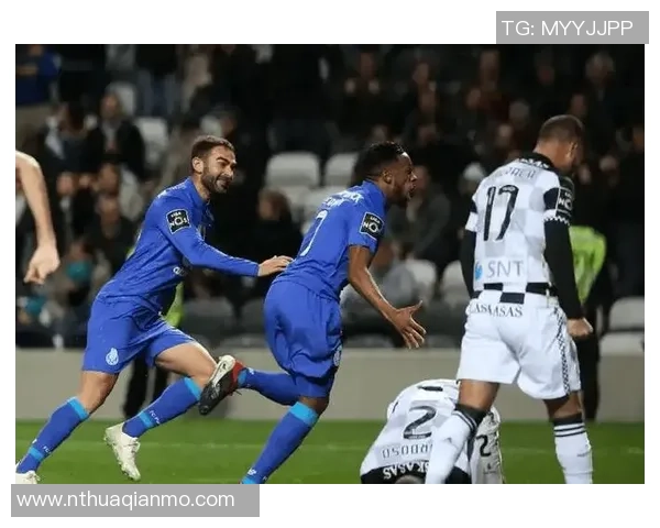 西甲焦点战切尔西与波尔图激战成平局全场沸腾瞬间回顾 西甲焦点战切尔西与波尔图激战成平局全场沸腾瞬间回顾